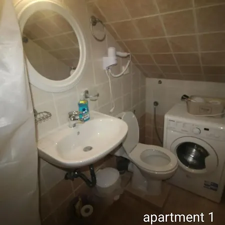 Messonghi- La Pazzeli Apartament *